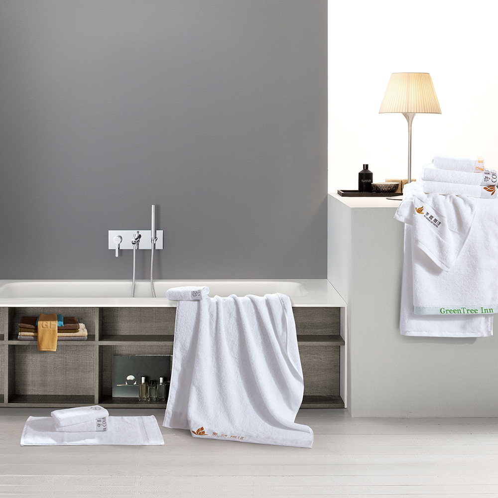 Woolen bath towel